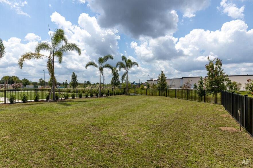 Complete Lush Green Apartment 10 Min To Parks Pets Allowed, Resort-Style Amenities Orlando Exterior photo